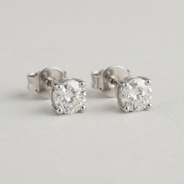14K White Gold Diamond Stud Earrings, 0.75 Carat Total Weight